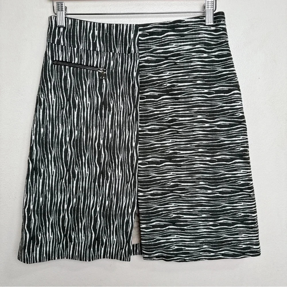 Judith & Charles Womens 6 Zebra Print Green Sage Pencil Skirt